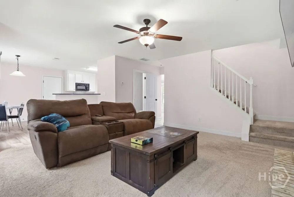 271 Oxmoor Close Winterville, GA 30683
