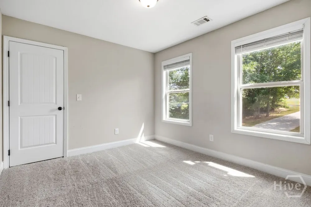 271 Oxmoor Close Winterville, GA 30683
