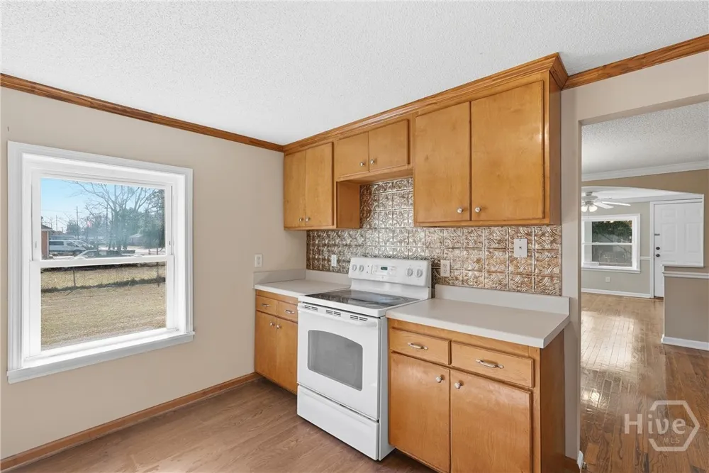 4124 4th Street Savannah, GA 31408