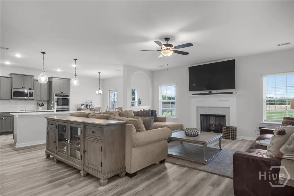387 Deer Meadow Way SE Allenhurst, GA 31301