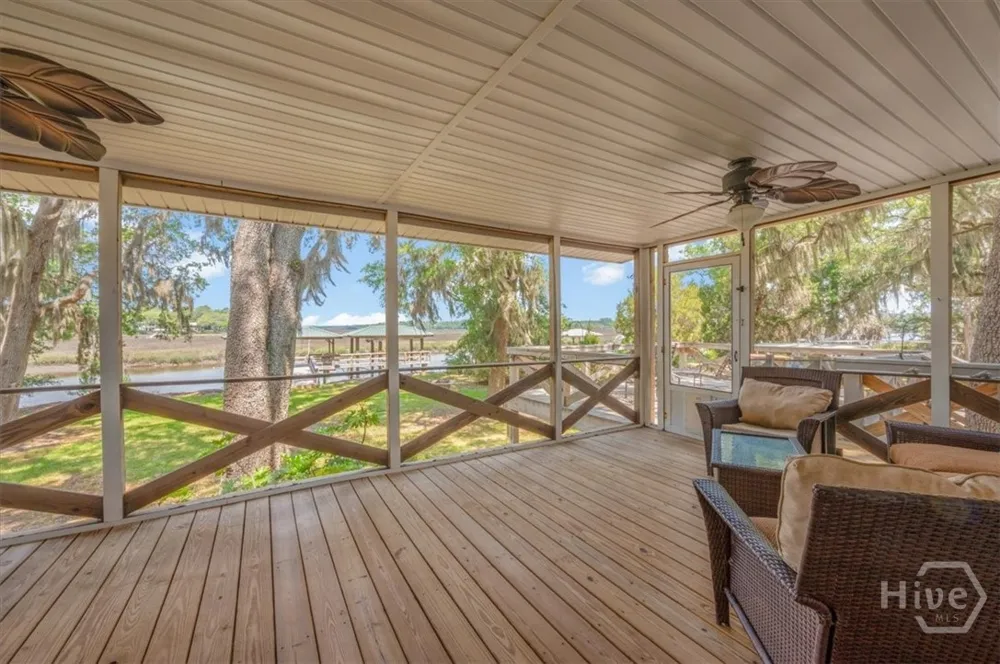 1014 Sea Way NE Townsend, GA 31331