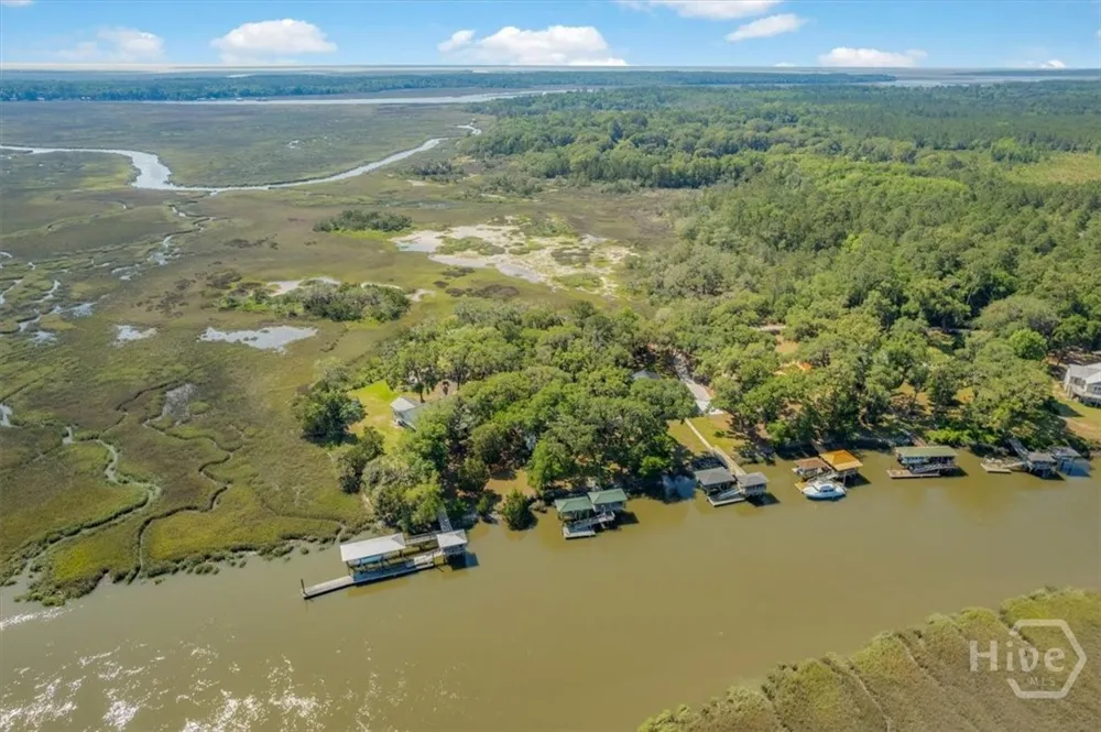 1014 Sea Way NE Townsend, GA 31331