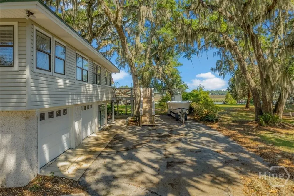 1014 Sea Way NE Townsend, GA 31331