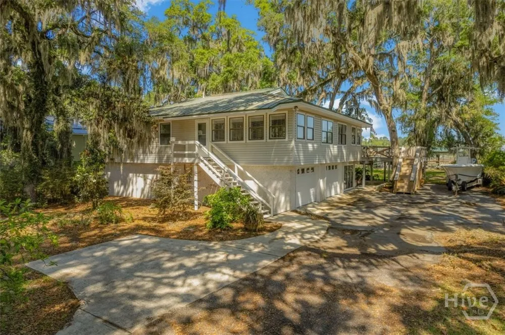 1014 Sea Way NE Townsend, GA 31331
