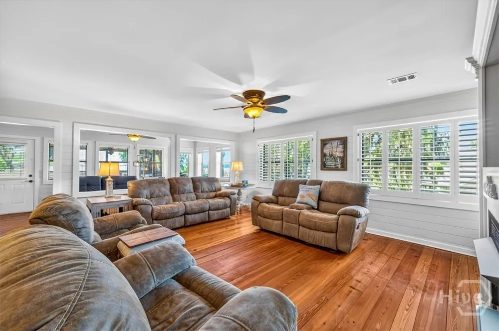 1014 Sea Way NE Townsend, GA 31331