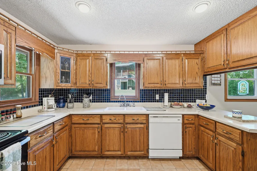 562 Sunny Lane Marble, NC 28905