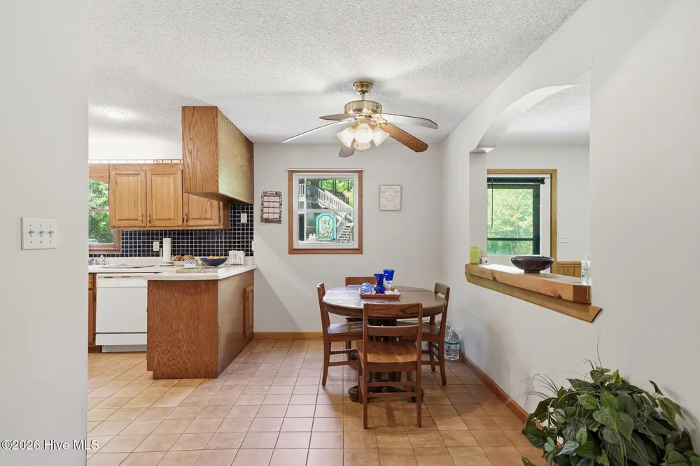 562 Sunny Lane Marble, NC 28905