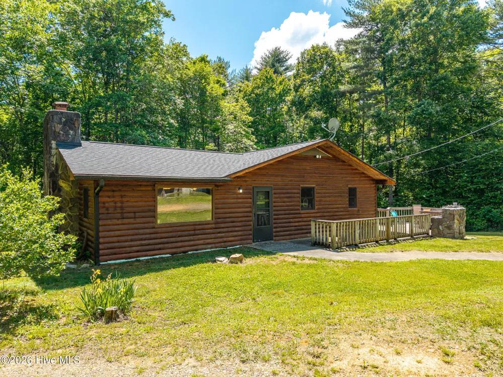 562 Sunny Lane Marble, NC 28905
