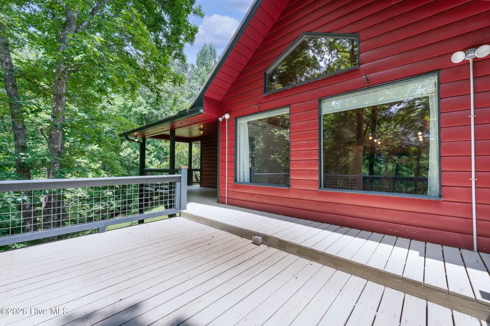 167 Brasstown View Brasstown, NC 28902