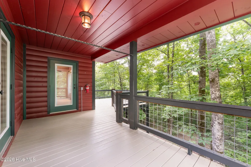 167 Brasstown View Brasstown, NC 28902