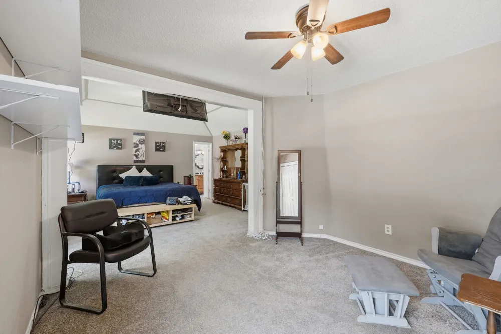 6705 Fair Oaks Drive North Richland Hills, TX 76182