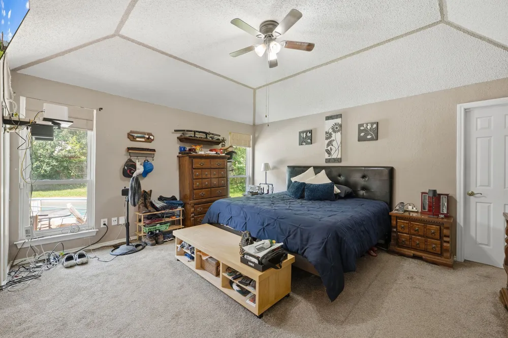 6705 Fair Oaks Drive North Richland Hills, TX 76182