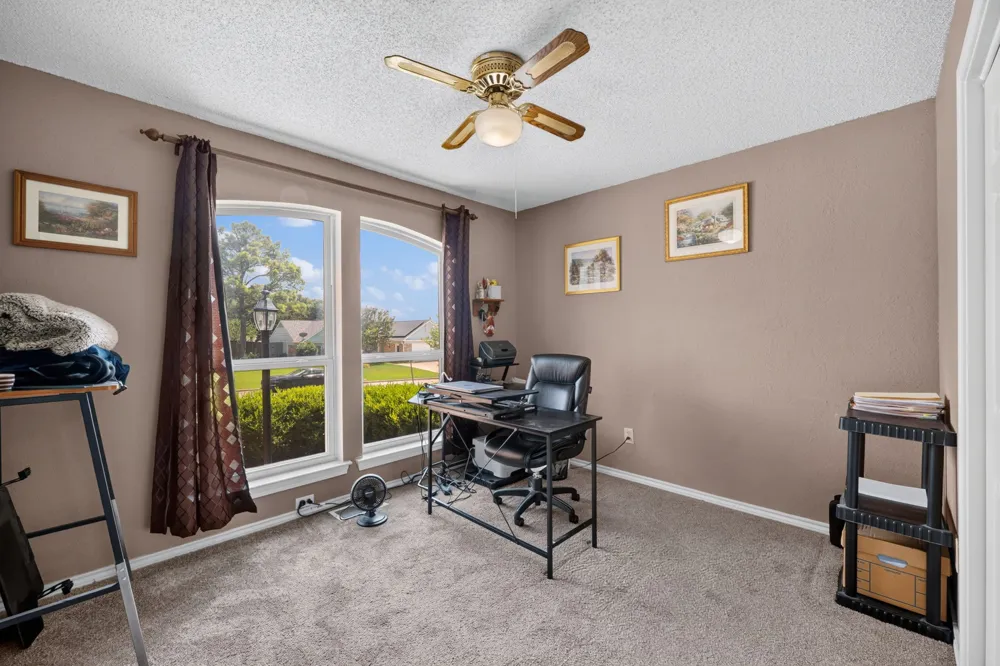 6705 Fair Oaks Drive North Richland Hills, TX 76182
