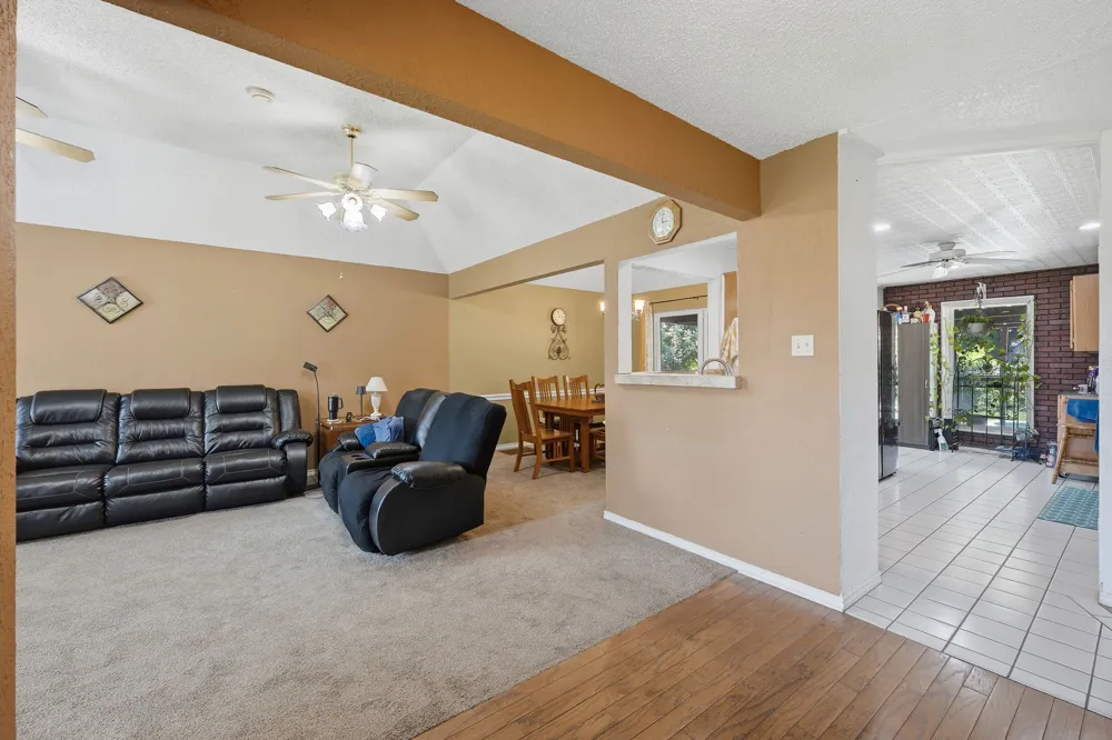 6705 Fair Oaks Drive North Richland Hills, TX 76182