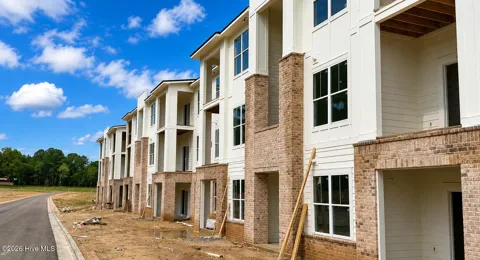 520 Trove Lane #106