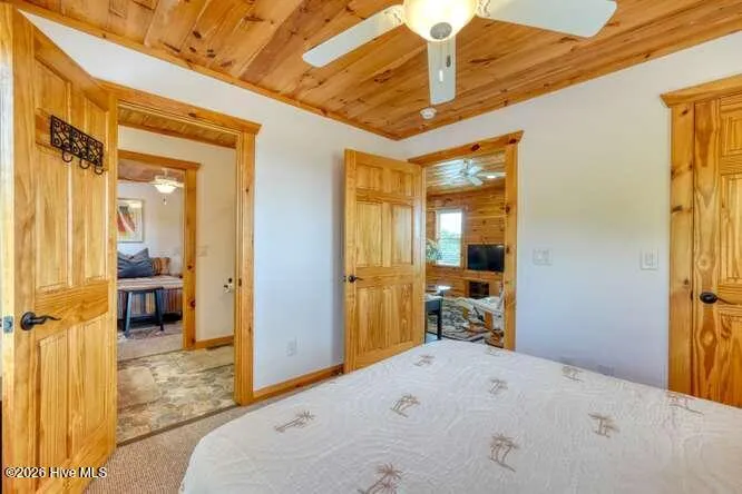 628 Madison Lane Brasstown, NC 28902