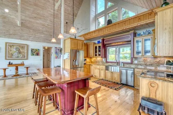 628 Madison Lane Brasstown, NC 28902