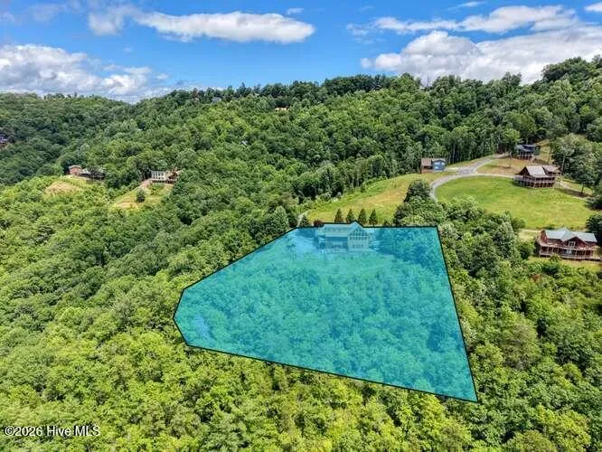628 Madison Lane Brasstown, NC 28902