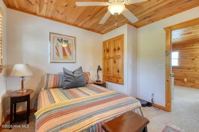 628 Madison Lane Brasstown, NC 28902