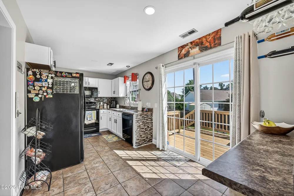 107 Dillard Lane Richlands, NC 28574