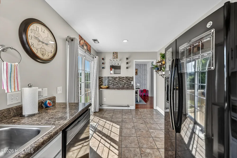 107 Dillard Lane Richlands, NC 28574