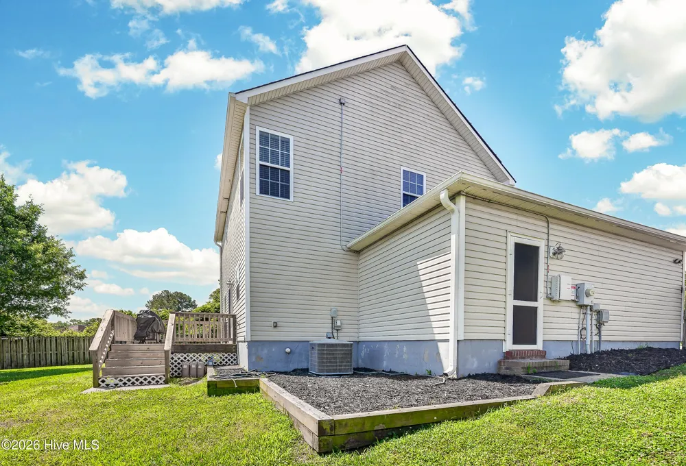 107 Dillard Lane Richlands, NC 28574