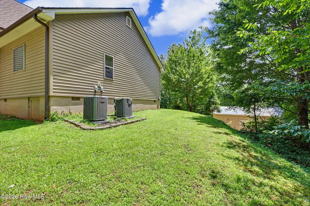 59 Hunter Rock Ridge Marble, NC 28905