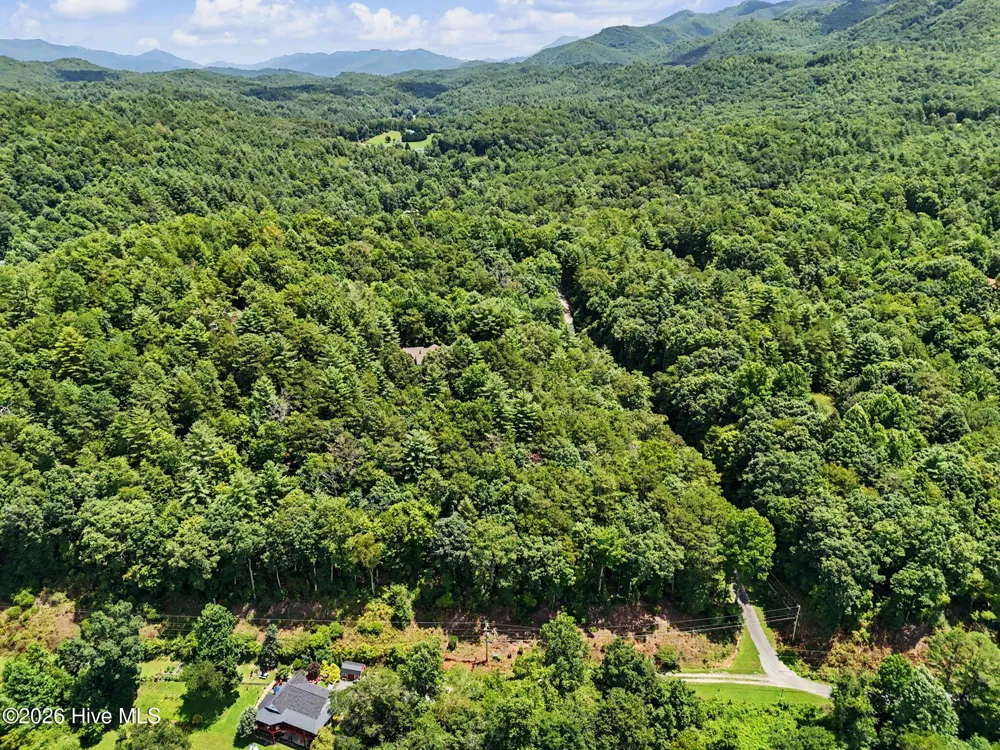 59 Hunter Rock Ridge Marble, NC 28905