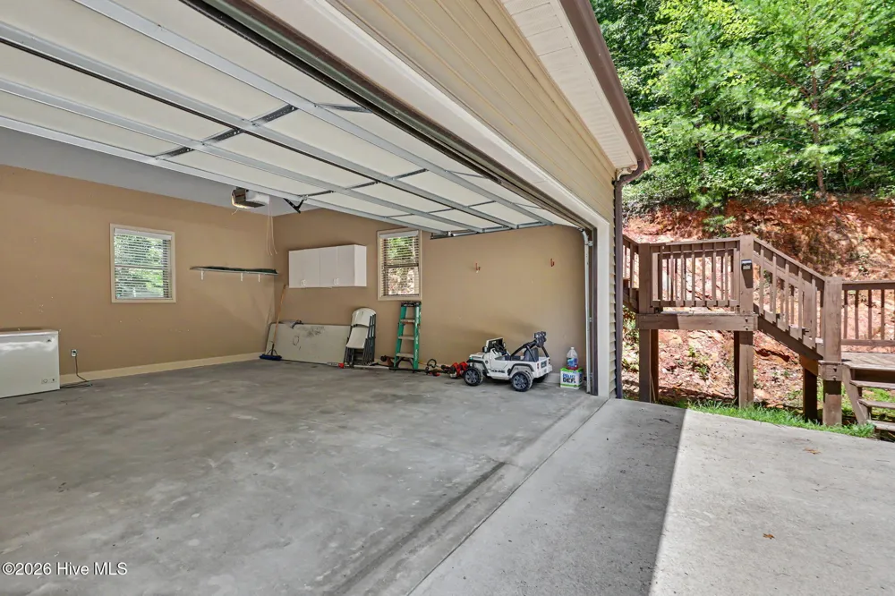 59 Hunter Rock Ridge Marble, NC 28905