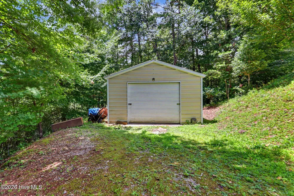 59 Hunter Rock Ridge Marble, NC 28905