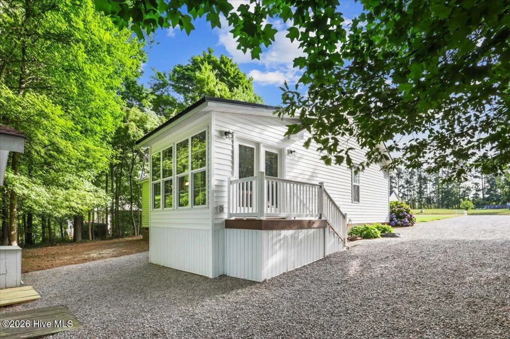 618 Lockwood Drive Clayton, NC 27527