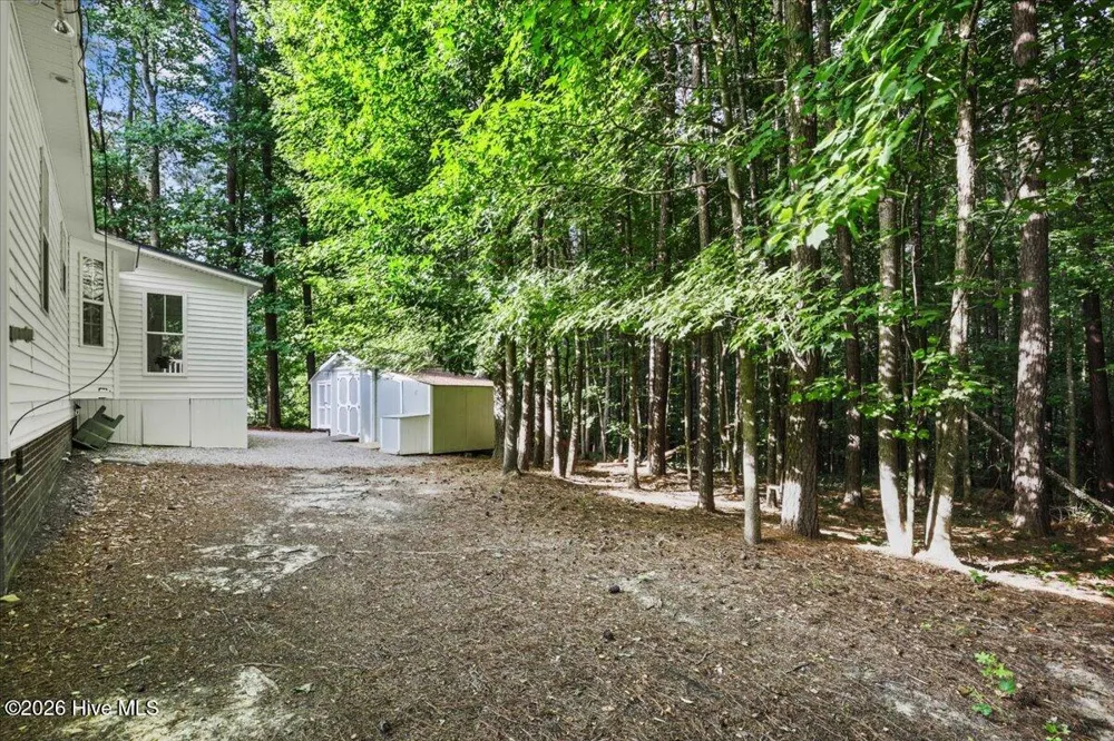 618 Lockwood Drive Clayton, NC 27527