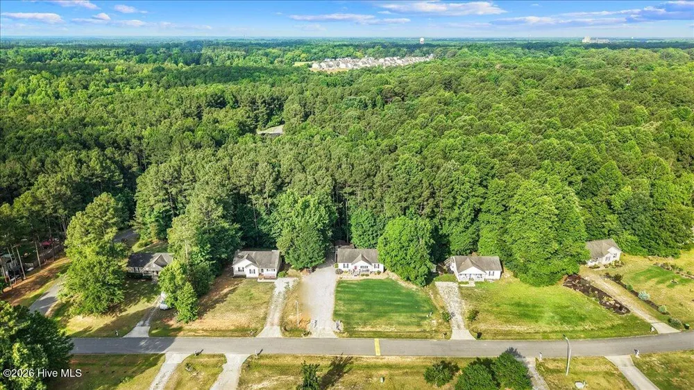 618 Lockwood Drive Clayton, NC 27527