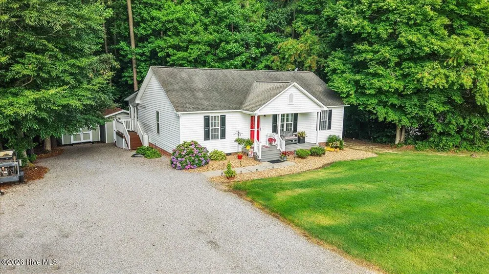 618 Lockwood Drive Clayton, NC 27527