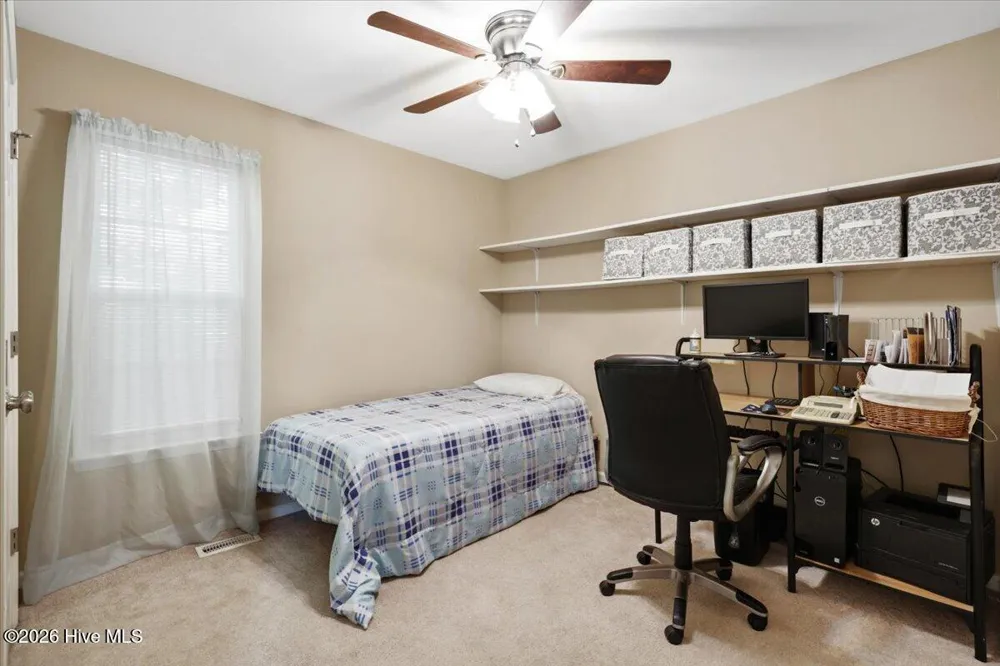 618 Lockwood Drive Clayton, NC 27527