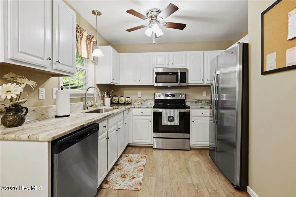 618 Lockwood Drive Clayton, NC 27527