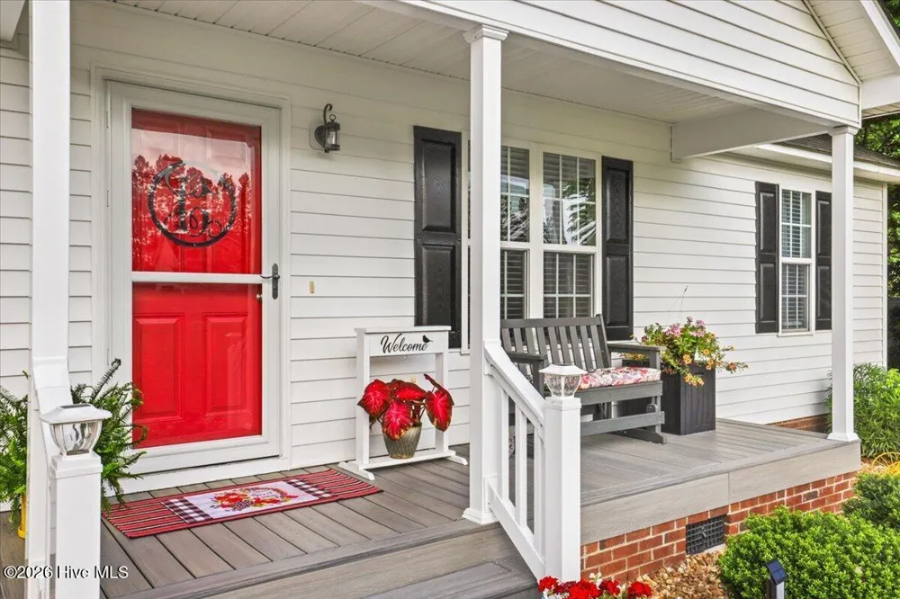 618 Lockwood Drive Clayton, NC 27527