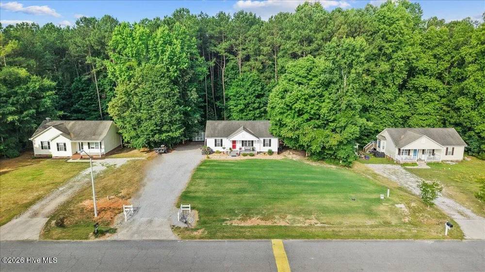 618 Lockwood Drive Clayton, NC 27527