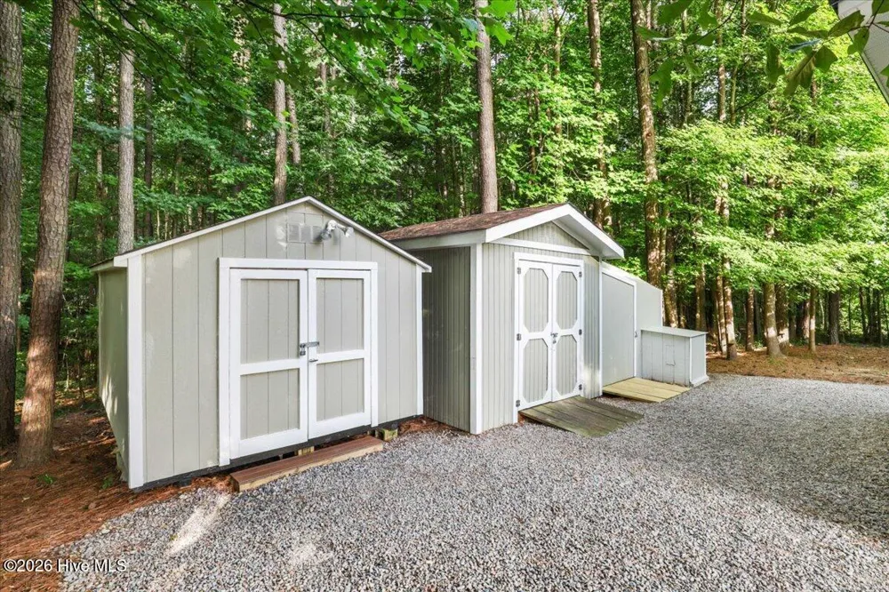 618 Lockwood Drive Clayton, NC 27527