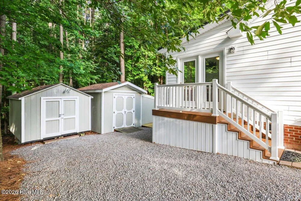 618 Lockwood Drive Clayton, NC 27527