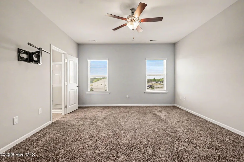 228 Monroe Fields Drive Benson, NC 27504