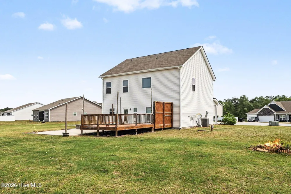 228 Monroe Fields Drive Benson, NC 27504