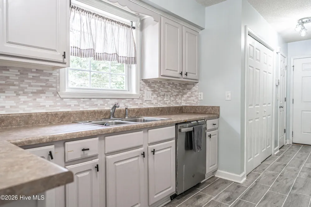 1431 Hylan Avenue Hamlet, NC 28345