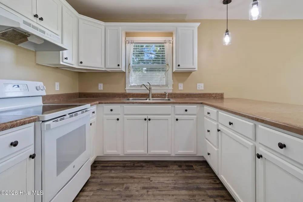 7390 Center Road Bladenboro, NC 28320