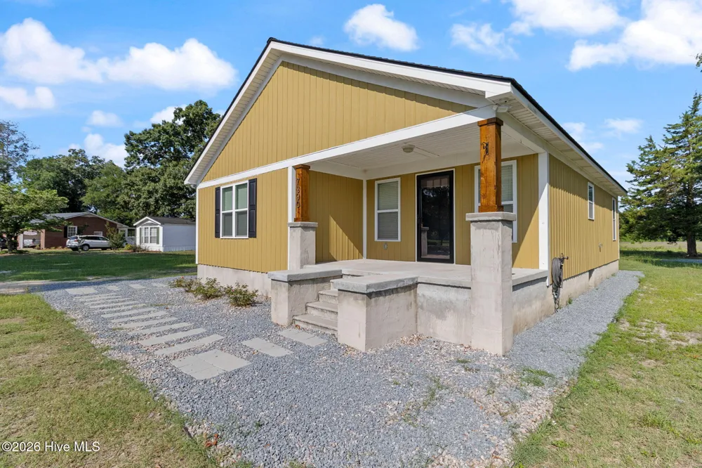 7390 Center Road Bladenboro, NC 28320