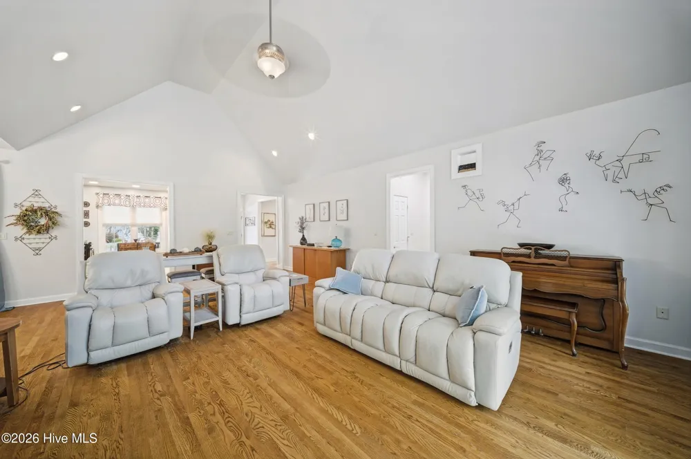 203 Megan Loop S Hertford, NC 27944