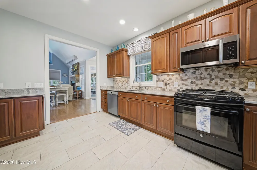 203 Megan Loop S Hertford, NC 27944