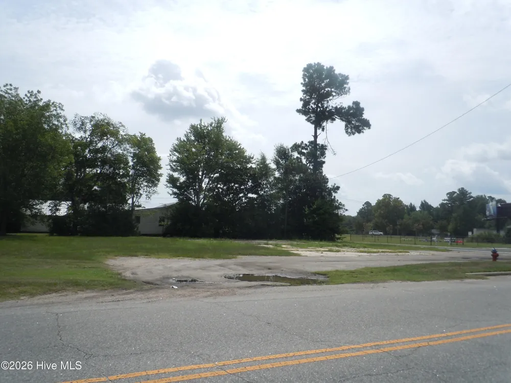 915 Hickman Road Tabor City, NC 28463