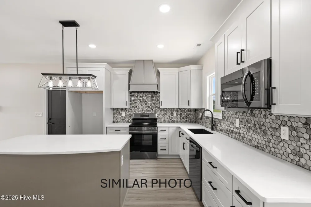 406 Wade Drive Richlands, NC 28574