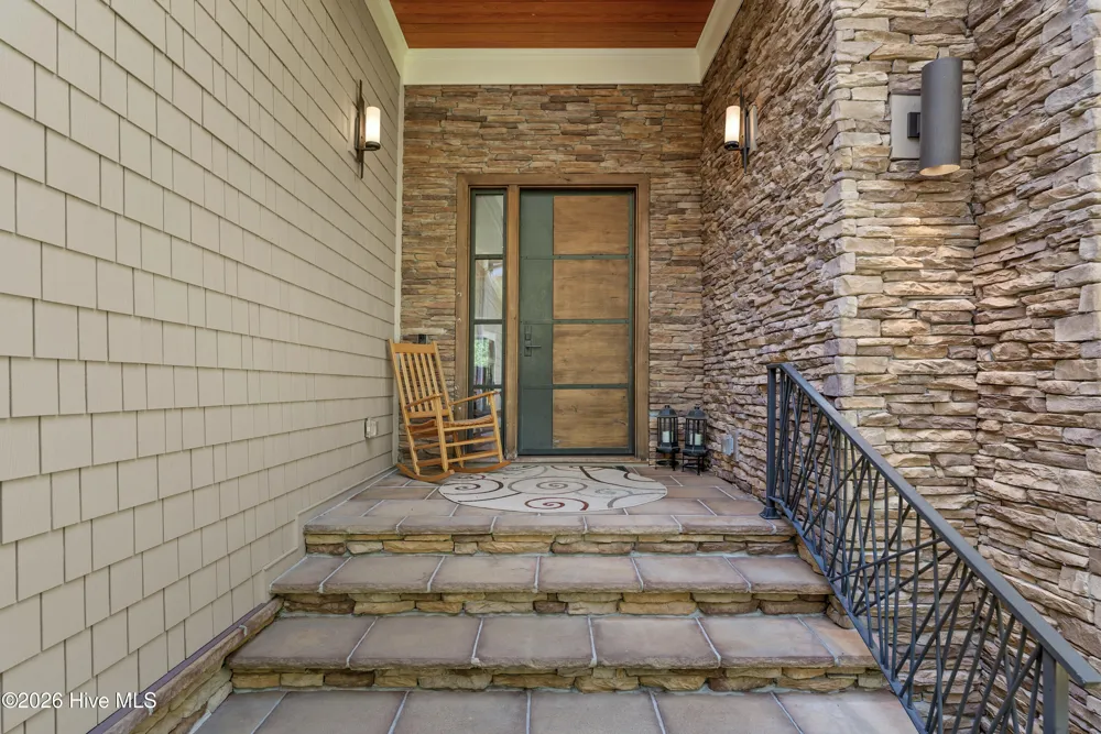 185 Red Berry Drive Wallace, NC 28466